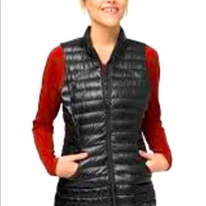 Size 2 Lululemon Black Pack it Down Vest